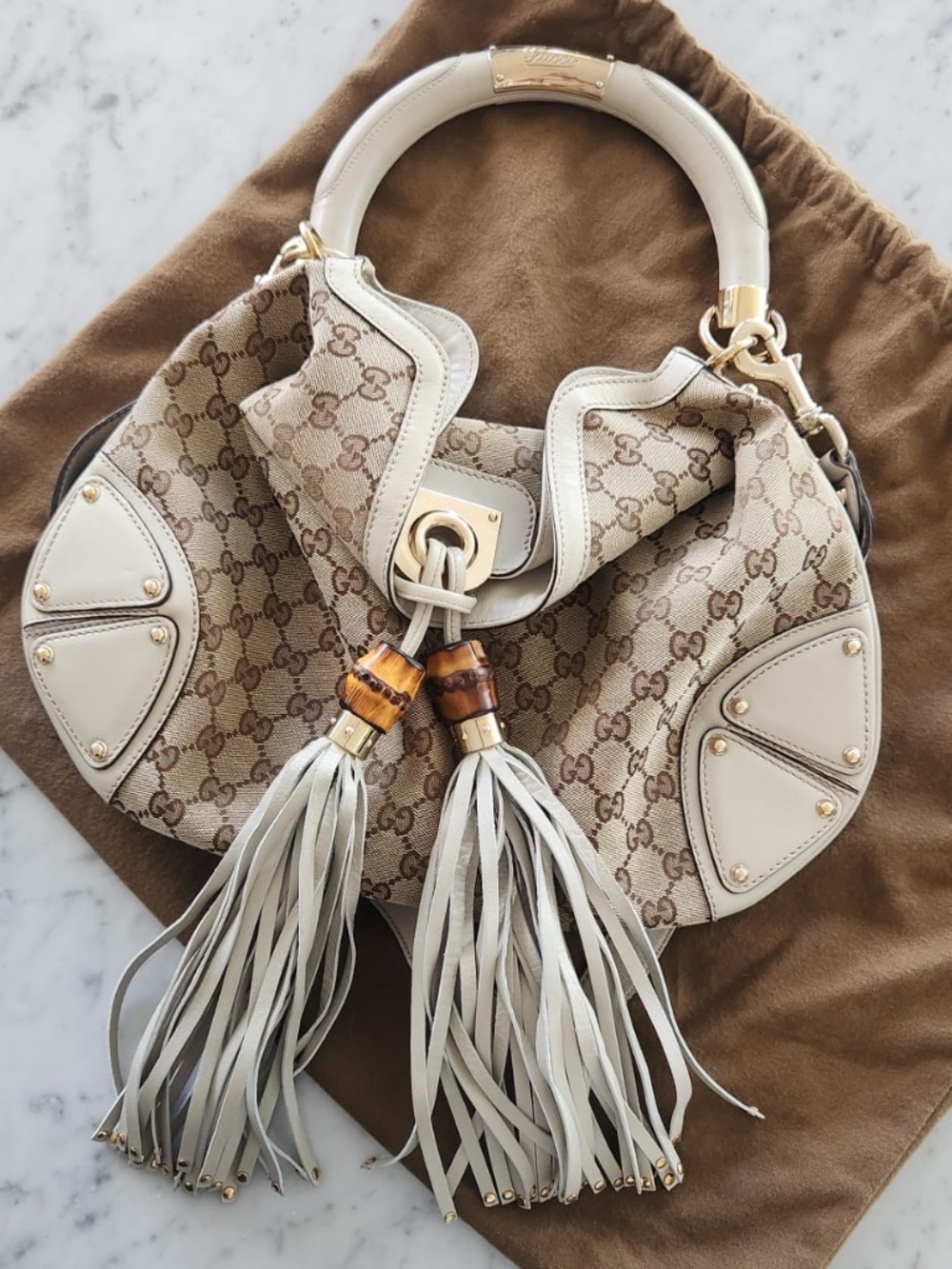 Gucci beige monogram Indy bag - Picture 1 of 12